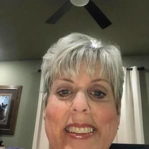 Meet your Posher, Cindy